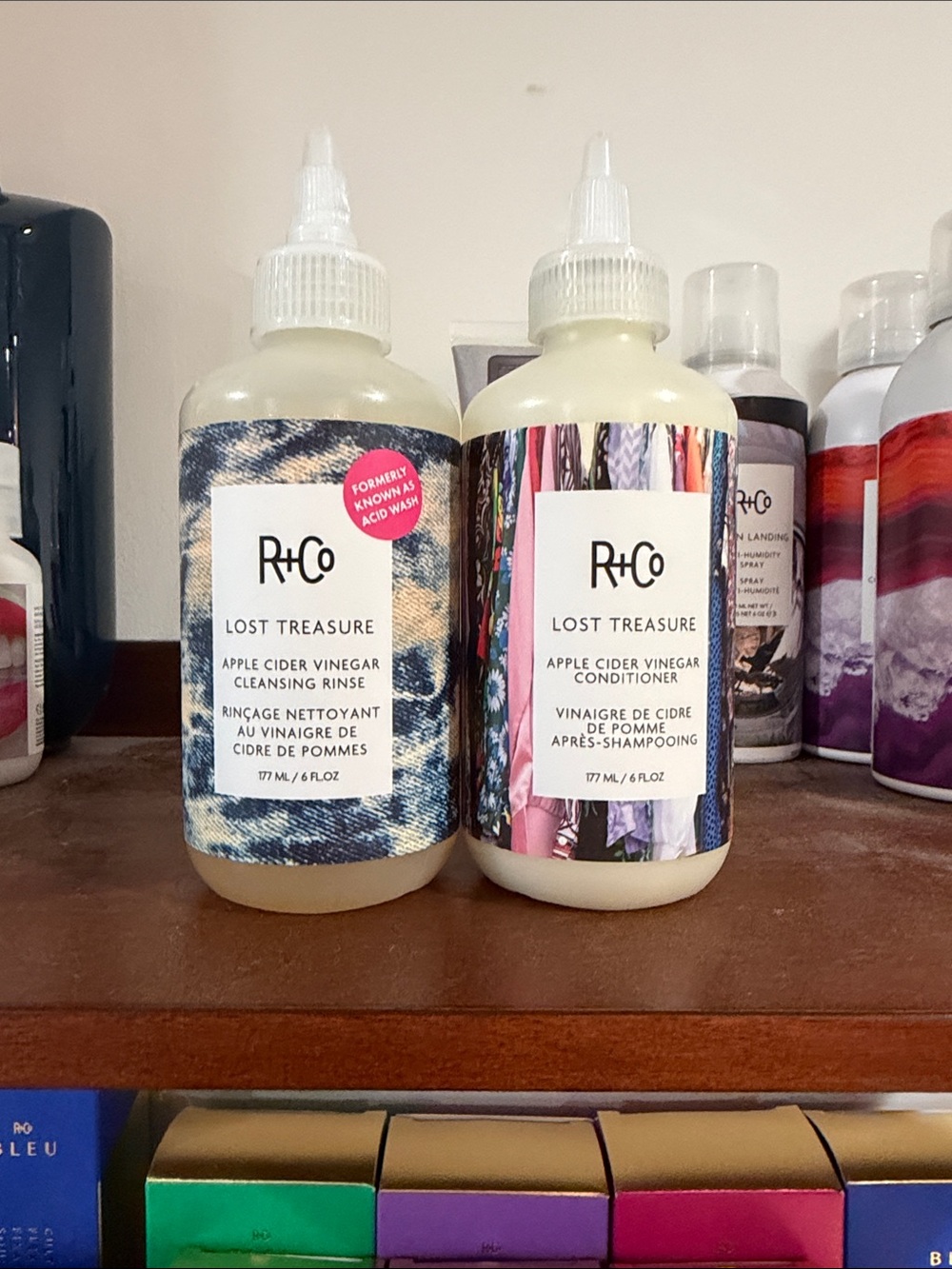 R+Co Lost Treasure Cleansing Rinse and Conditioner Duo
Last set Left!